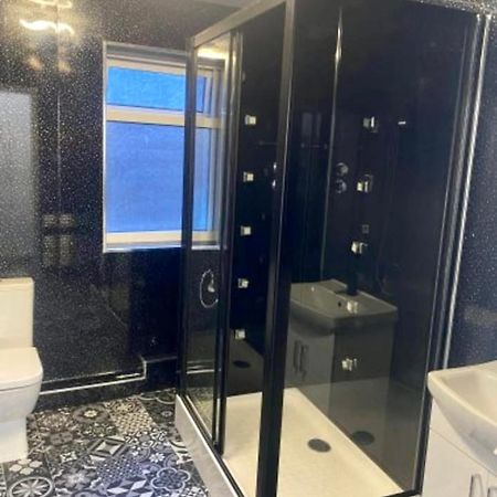 Sea Front Apartment With Massage Shower Netflix Great Location Bridlington Buitenkant foto